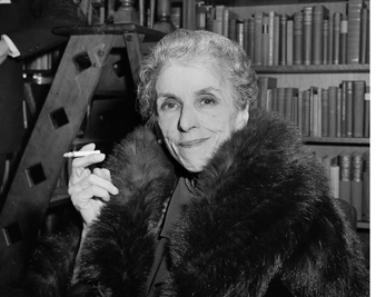 Isak Dinesen, novelista danesa